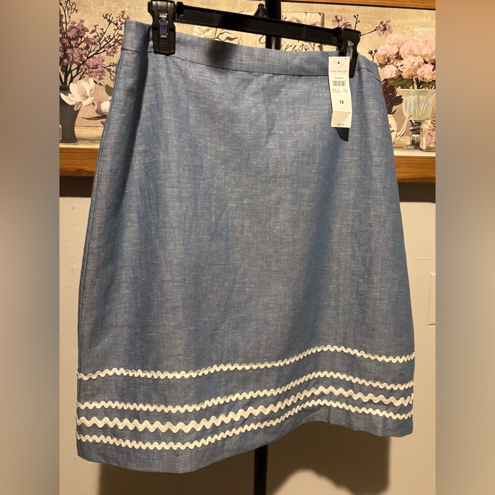 Ann Taylor linen blend Chambray A-Line Skirt.